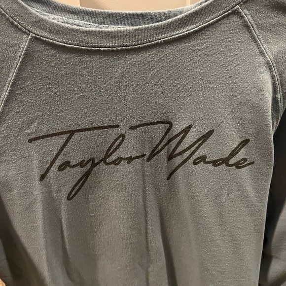 Taylor Made Crewneck - Picture 4 of 4